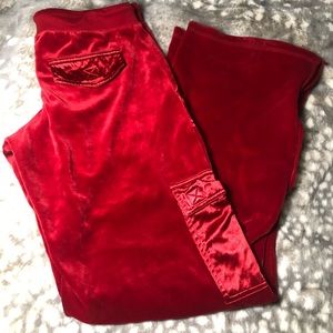 BCBG red cargo pant